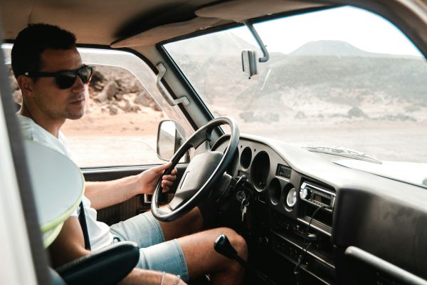 Top astuces pour bien choisir votre location de car avec chauffeur